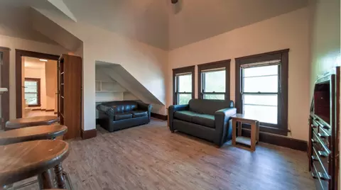 416 N Carroll St, Madison, WI 53703