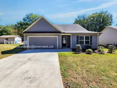634 Stowers Dr, Monroe, GA 30655