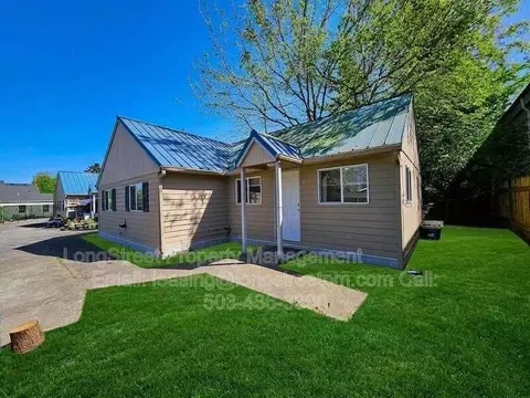 4553 NE 105th Ave #2, Portland, OR 97220
