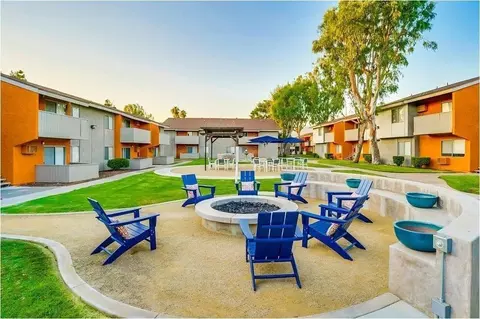 18615 E Arrow Hwy, Covina, CA 91722