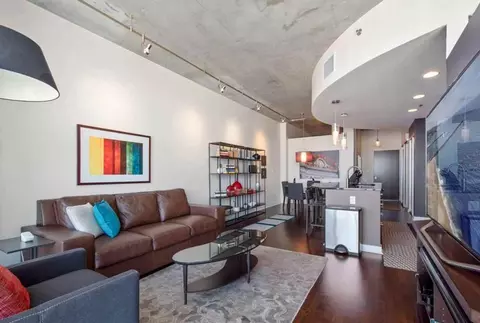 1515 Champa St #1013128P, Denver, CO 80202