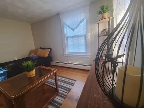 55 Mapleton St #1373635P, Cranston, RI 02910