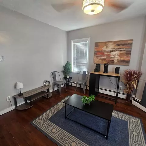 56 Longmont St #1373642P, Providence, RI 02908