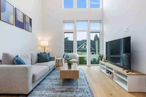 129 11th Ave E #1375347P, Seattle, WA 98102