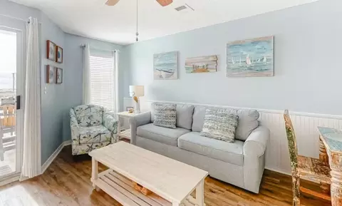 572 E Beach Blvd #1372727P, Gulf Shores, AL 36542