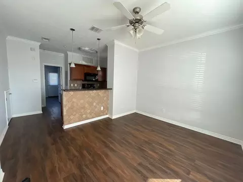 1198 Jones Butler Rd #2211, College Station, TX 77840