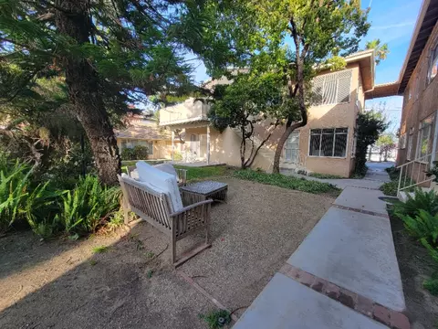 13531 Wyandotte St #9, Van Nuys, CA 91405