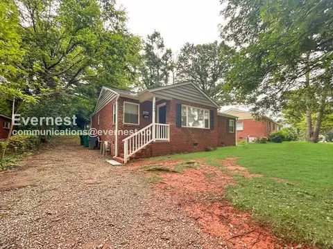 3400 Bonaire Dr, Charlotte, NC 28208