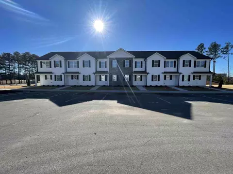 1025 Peony Ln, Youngsville, NC 27596