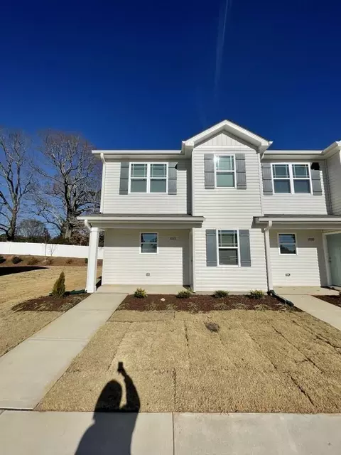 1012 Peony Ln, Youngsville, NC 27596