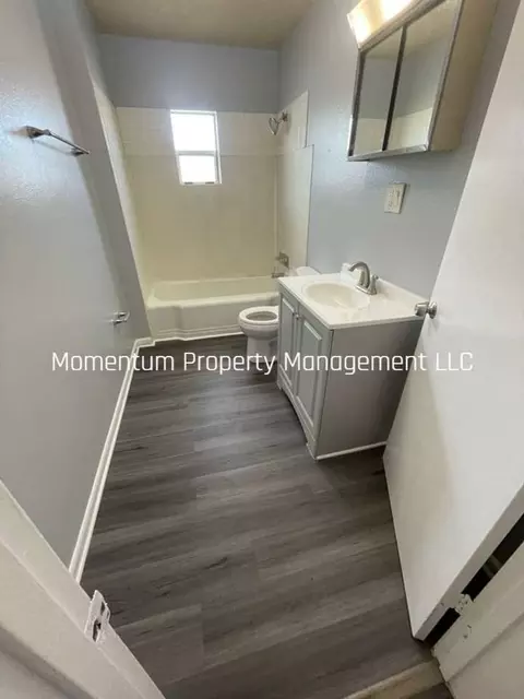 203 NE 2nd St, Mulberry, FL 33860