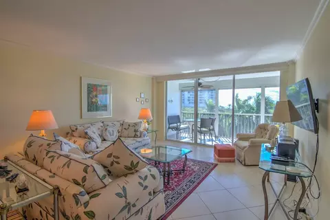 3 Bluebill Ave #1049681P, Naples, FL 34108