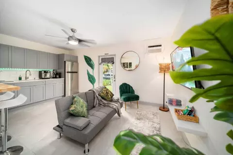 1702 NE 9th St #1369639P, Fort Lauderdale, FL 33304