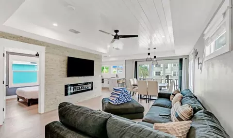 2411 Avenue C #1366638P, Bradenton Beach, FL 34217