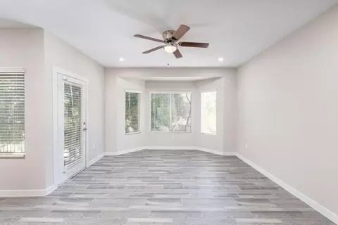 17017 N 12th St, Phoenix, AZ 85022