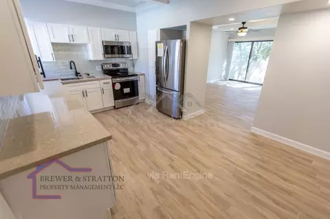 351 E Thomas Rd #D305, Phoenix, AZ 85012