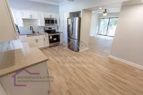 351 E Thomas Rd #D305, Phoenix, AZ 85012