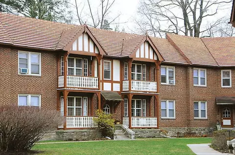 116 Windermere Ave #E4, Wayne, PA 19087