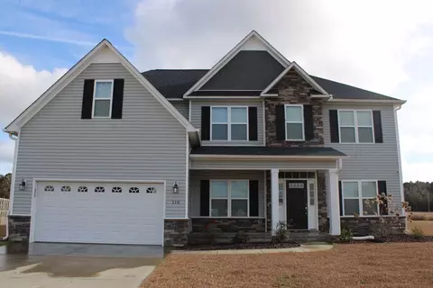 110 Harvest Blvd, Havelock, NC 28532