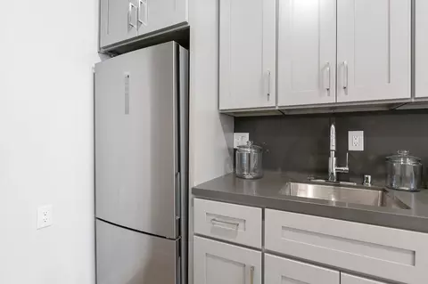 5135 Marathon St #3, Los Angeles, CA 90038
