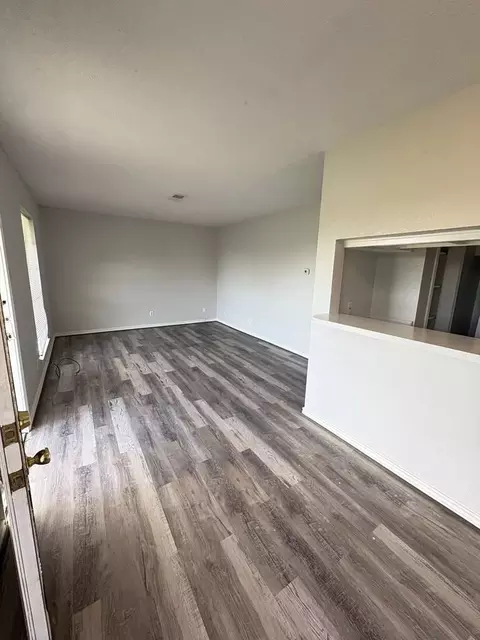 310 Yaupon St #613, Freeport, TX 77541