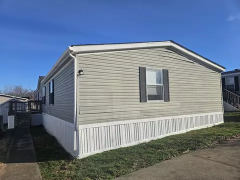 41 Lynnwood Cir #126, Clarksville, TN 37040