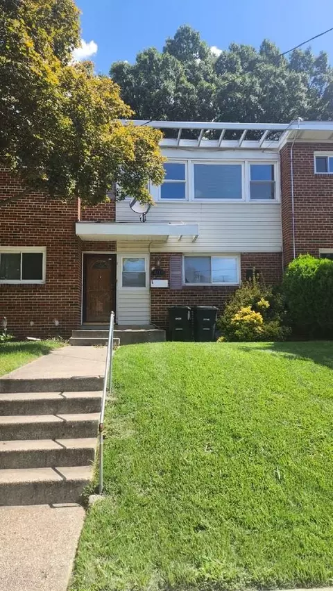 3914 28th Ave, Hillcrest Heights, MD 20748