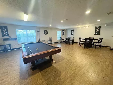3907 Redwing Cir, Decatur, GA 30035