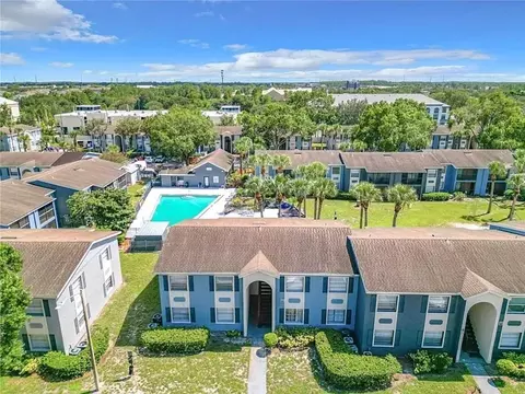 2549 N Alafaya Trl, Orlando, FL 32826