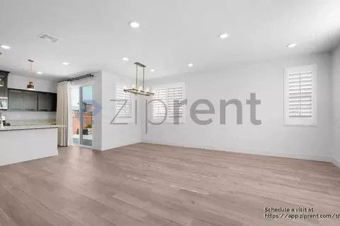710 Barrett Lake Rd, West Sacramento, CA 95605