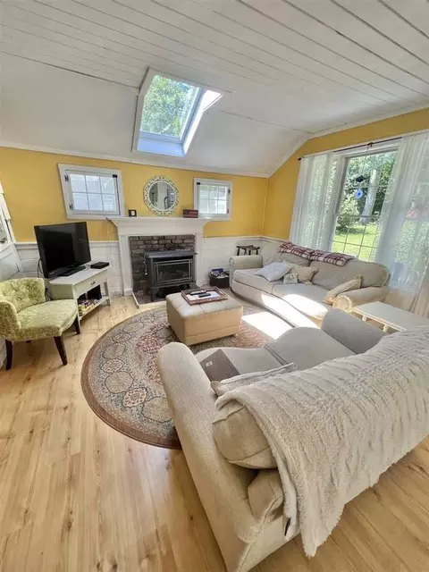 28 W Shore Rd #1380482P, Sebago, ME 04029