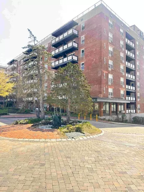 16-70 Bell Blvd #311, New York, NY 11360