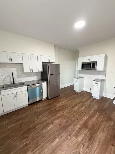 425 Hanford St, Columbus, OH 43206