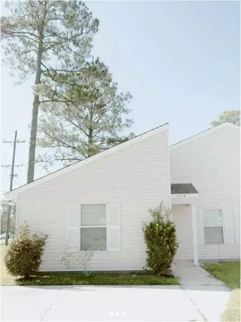 62075 Airport Rd #075, Slidell, LA 70460