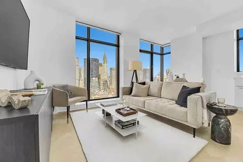 49 E 34th St #PHC, New York, NY 10016