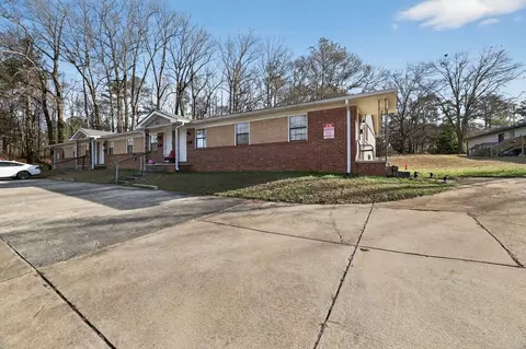 3681 Lynn Dr #E, Powder Springs, GA 30127