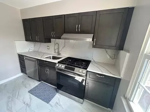 1008 Travis Ln #1, Gaithersburg, MD 20879