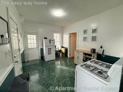 42 Gibbens St #2, Somerville, MA 02143