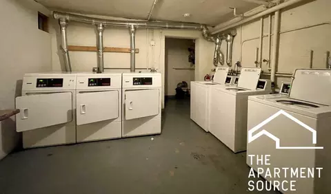 6002 N Kenmore Ave #201, Chicago, IL 60660