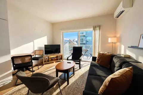 1640 N Water St #1379062P, Milwaukee, WI 53202
