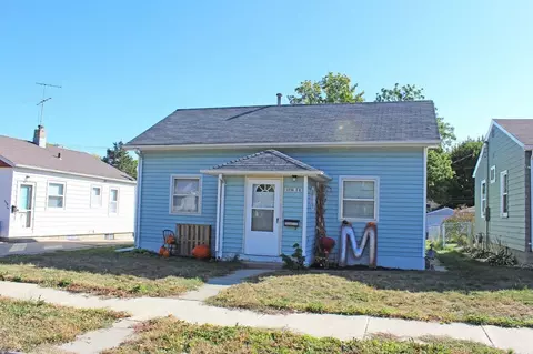 1716 S 8th Ave, Sioux Falls, SD 57105