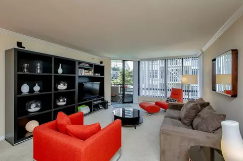 900 Bush St #510, San Francisco, CA 94109