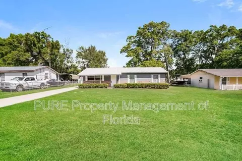 6807 NW 62nd Pl, Ocala, FL 34482
