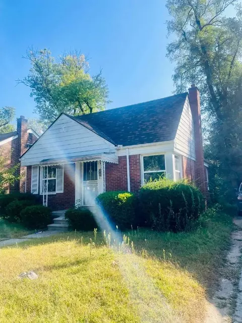 17646 Woodbine St, Detroit, MI 48219