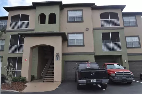 13113 Sanctuary Cove Dr #304, Temple Terrace, FL 33637