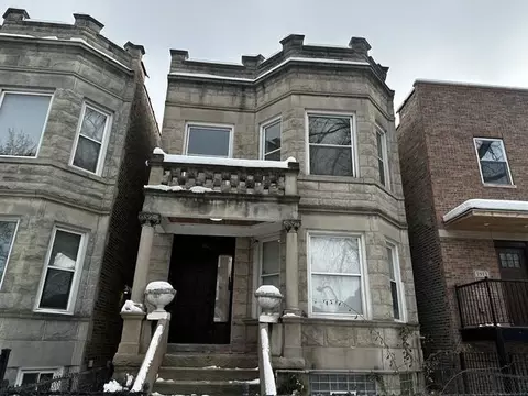 1911 S Ridgeway Ave #R-1 & 2, Chicago, IL 60623