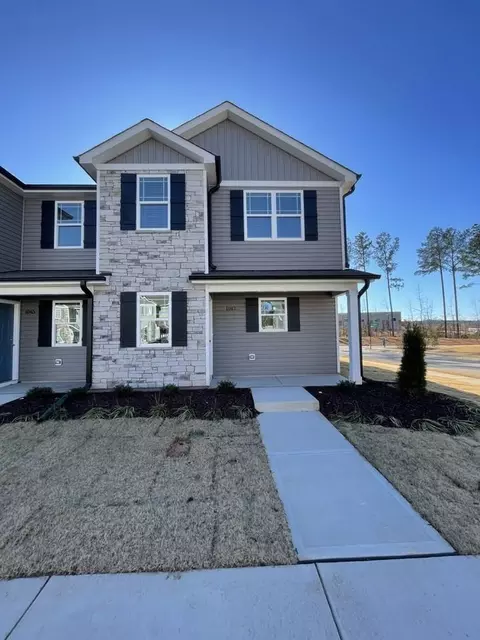 1047 Peony Ln, Youngsville, NC 27596