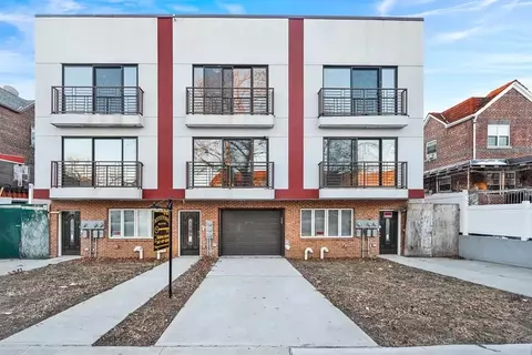 694 E 38th St #2, Brooklyn, NY 11210