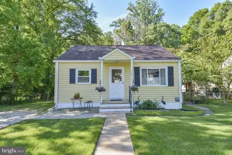 4400 Garrett Park Rd, Glenmont, MD 20906