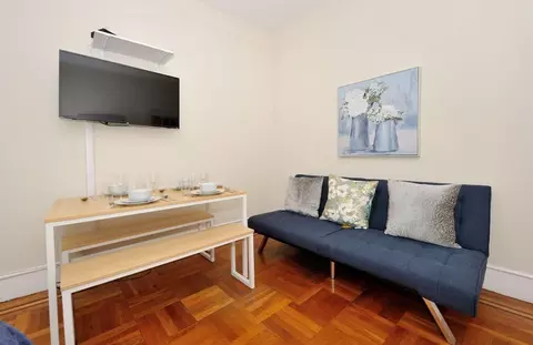 414 E 77th St #1323972P, New York, NY 10075